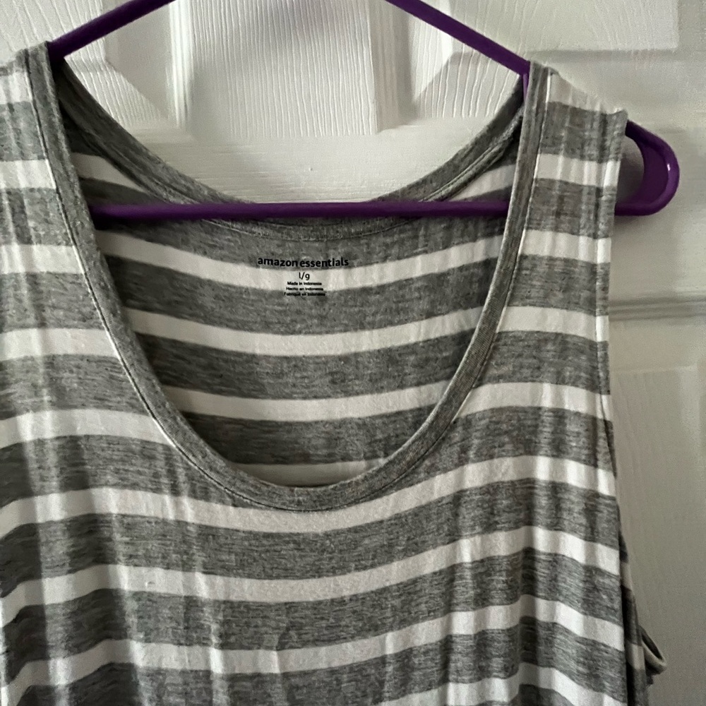Amazon Essentials Dress - Picture 3 of 3